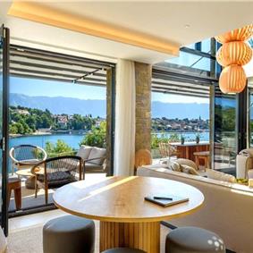 Spectacular 4 Bedroom Luxury Villa with Infinity Pool on Brac Island, sleeps 8
